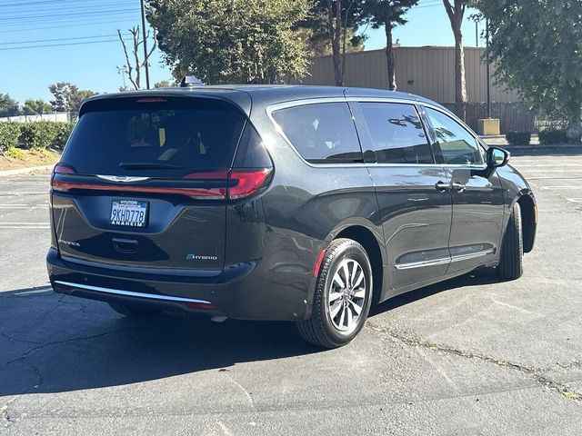 2023 Chrysler Pacifica Hybrid Limited