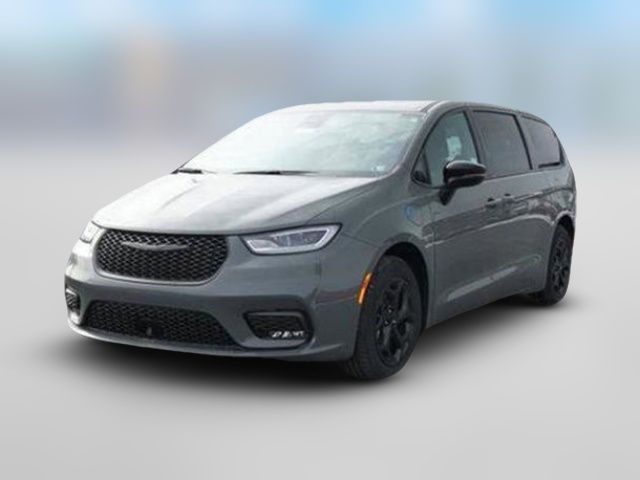 2023 Chrysler Pacifica Hybrid Limited