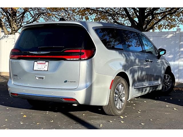 2023 Chrysler Pacifica Hybrid Limited