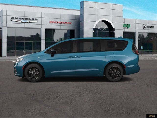 2023 Chrysler Pacifica Hybrid Limited