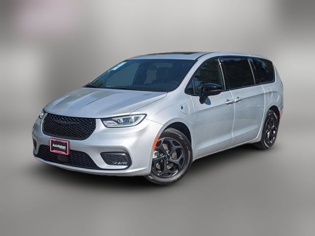 2023 Chrysler Pacifica Hybrid Limited