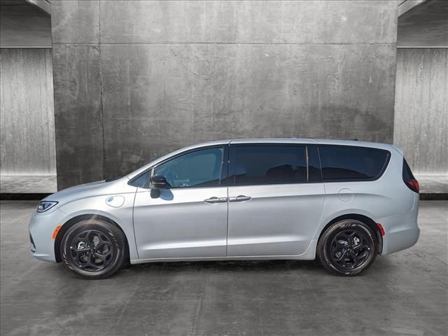 2023 Chrysler Pacifica Hybrid Limited