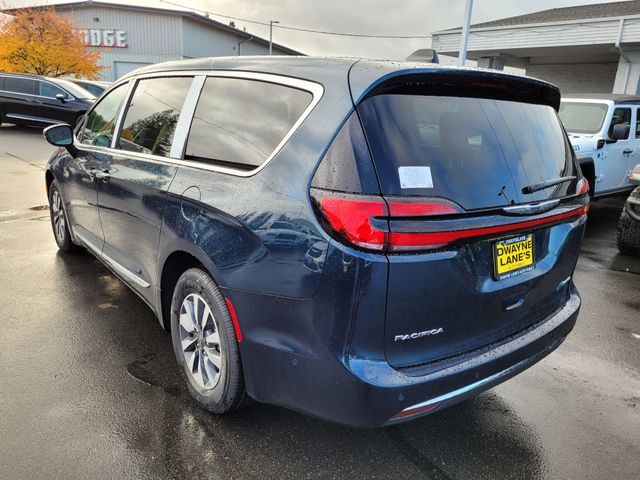 2023 Chrysler Pacifica Hybrid Limited