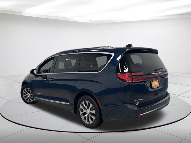 2023 Chrysler Pacifica Hybrid Pinnacle