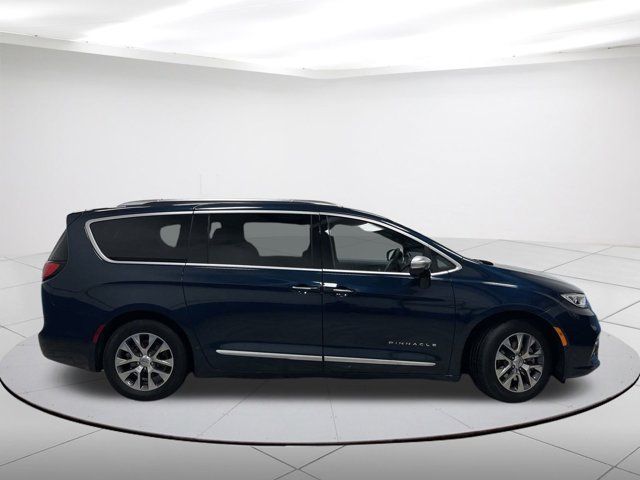 2023 Chrysler Pacifica Hybrid Pinnacle