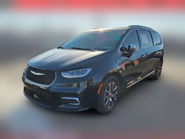 2023 Chrysler Pacifica Hybrid Pinnacle