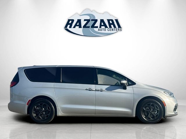 2023 Chrysler Pacifica Hybrid Touring L