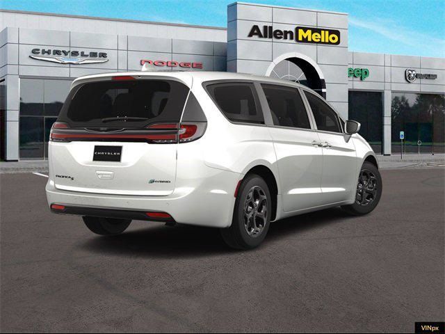 2023 Chrysler Pacifica Hybrid Touring L