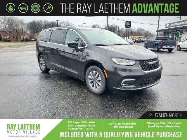 2023 Chrysler Pacifica Hybrid Touring L