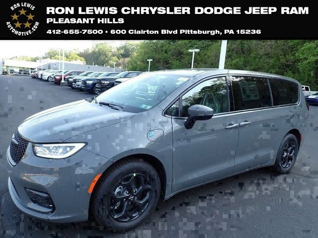 2023 Chrysler Pacifica Hybrid Touring L