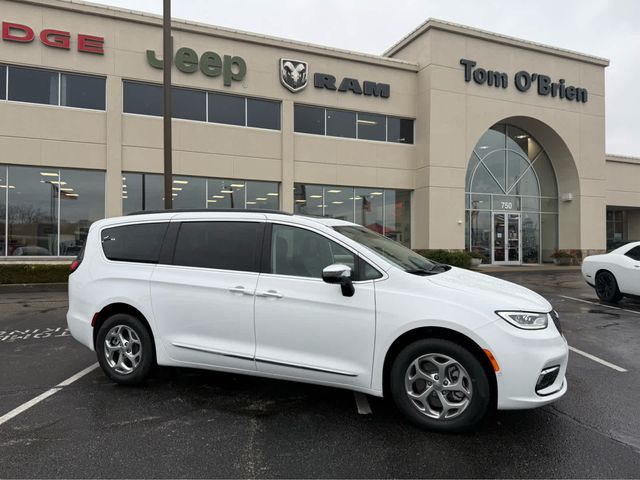 2023 Chrysler Pacifica Limited