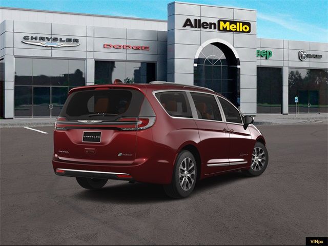 2023 Chrysler Pacifica Hybrid Pinnacle