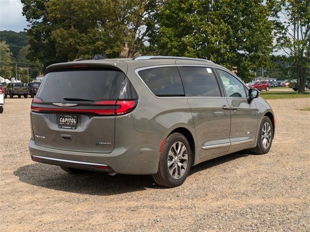 2023 Chrysler Pacifica Hybrid Pinnacle