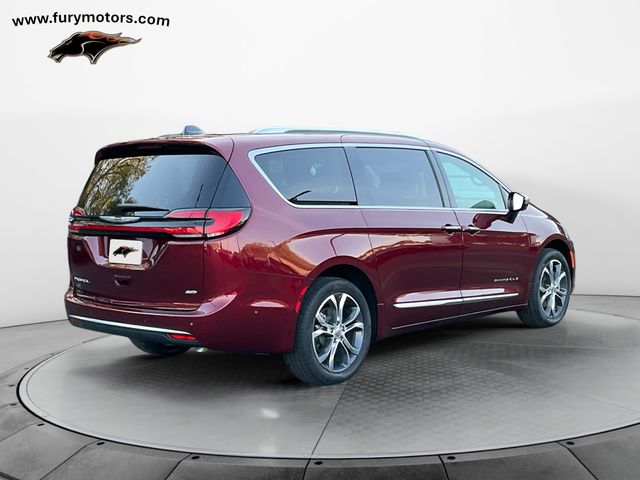 2023 Chrysler Pacifica Pinnacle