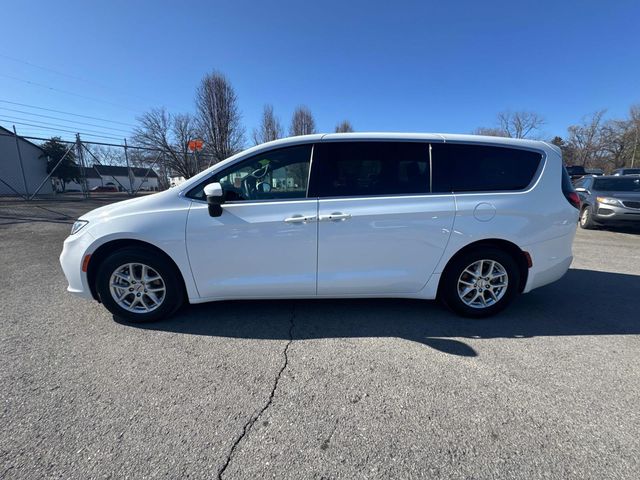 2023 Chrysler Pacifica Touring