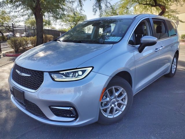 2023 Chrysler Pacifica Touring-L