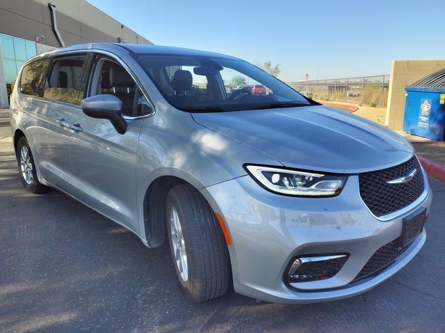 2023 Chrysler Pacifica Touring-L