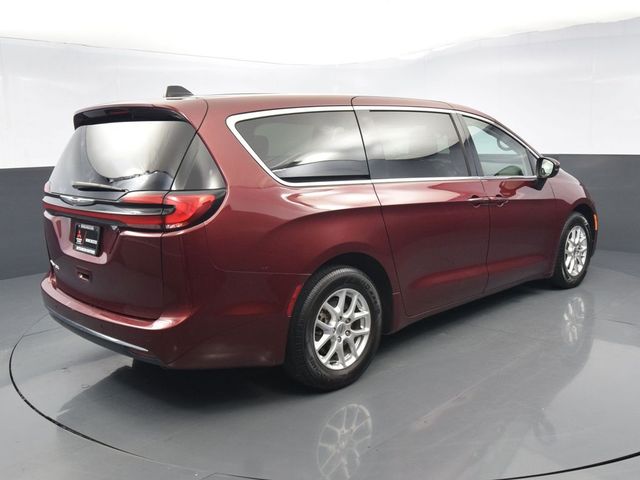 2023 Chrysler Pacifica Touring-L