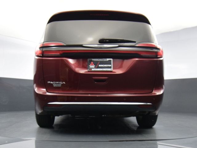 2023 Chrysler Pacifica Touring-L