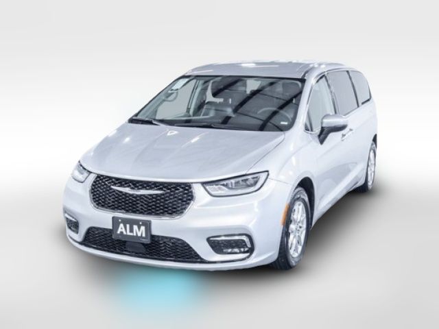 2023 Chrysler Pacifica Touring-L