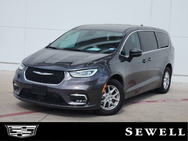 2023 Chrysler Pacifica Touring-L