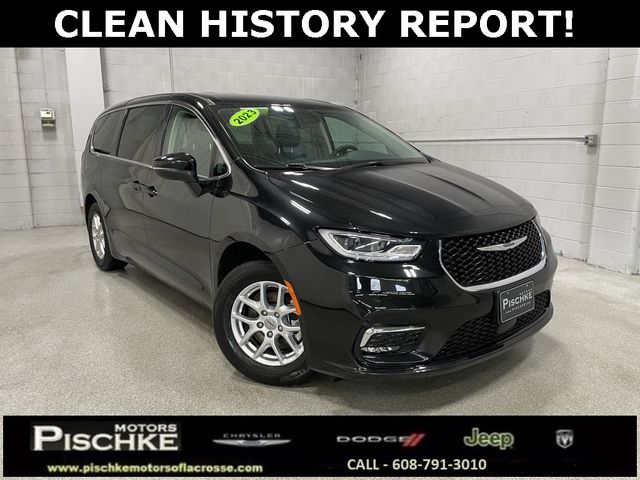 2023 Chrysler Pacifica Touring-L