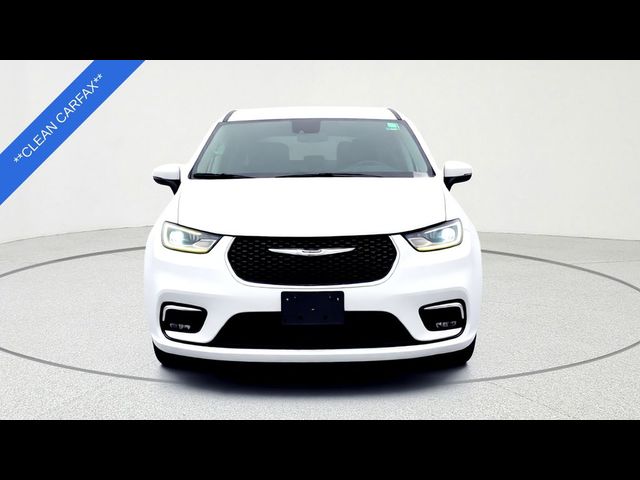 2023 Chrysler Pacifica Touring-L
