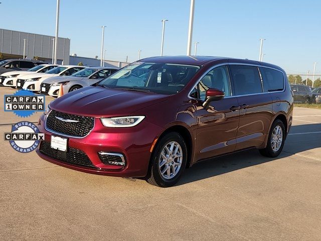 2023 Chrysler Pacifica Touring-L