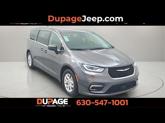 2023 Chrysler Pacifica Touring-L