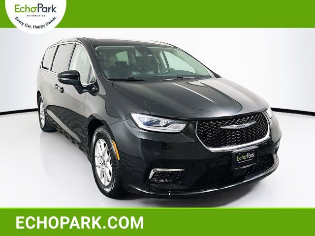 2023 Chrysler Pacifica Touring-L