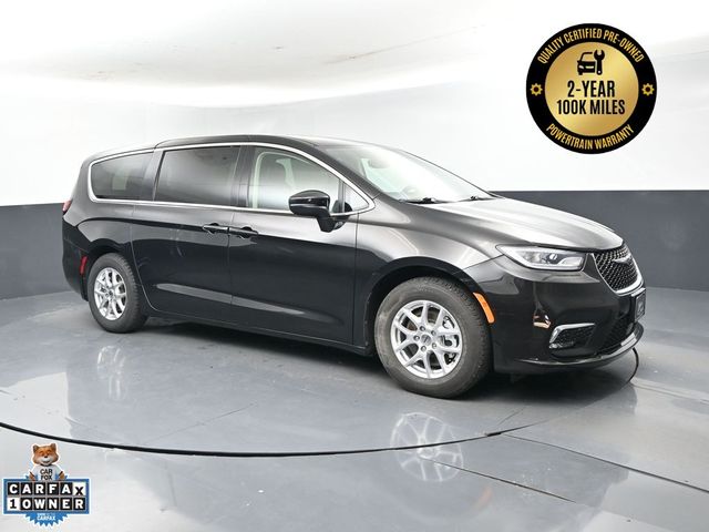 2023 Chrysler Pacifica Touring-L