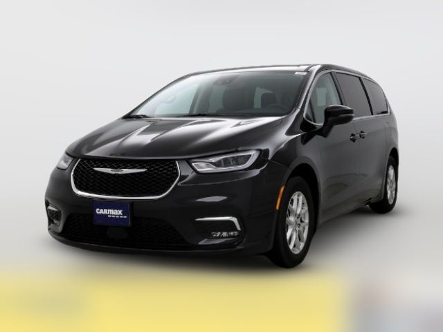 2023 Chrysler Pacifica Touring-L