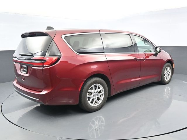 2023 Chrysler Pacifica Touring-L