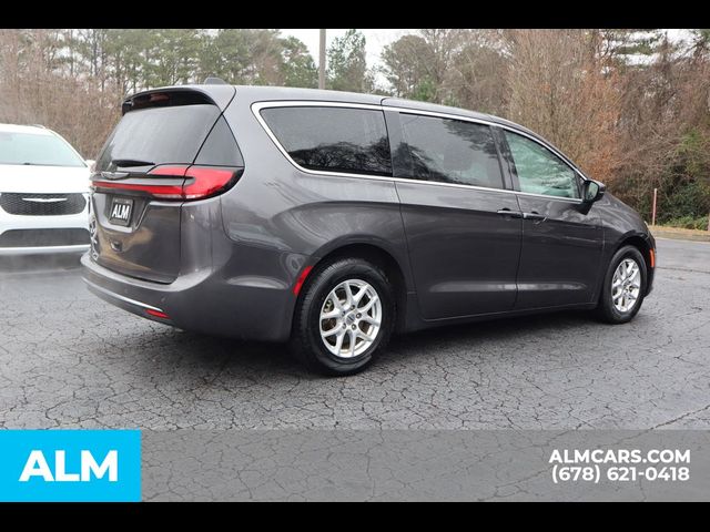 2023 Chrysler Pacifica Touring-L