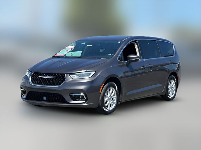2023 Chrysler Pacifica Touring-L