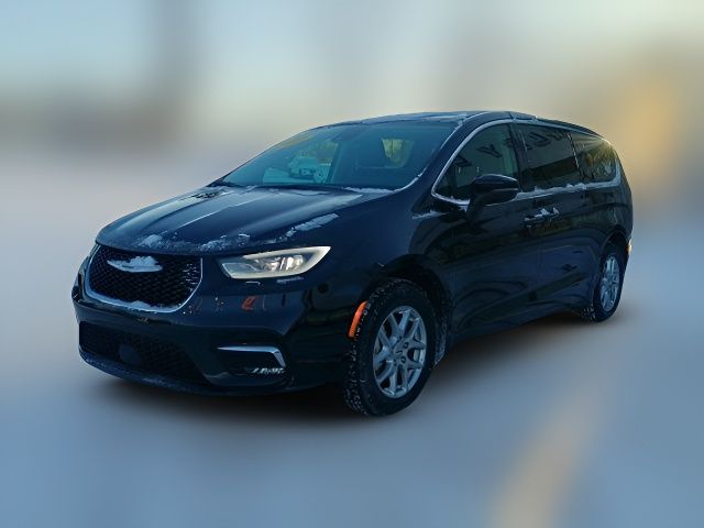 2023 Chrysler Pacifica Touring-L