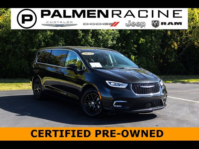 2023 Chrysler Pacifica Touring-L