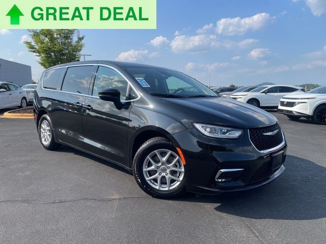 2023 Chrysler Pacifica Touring-L