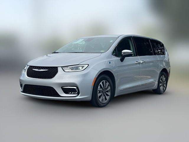 2023 Chrysler Pacifica Hybrid Limited