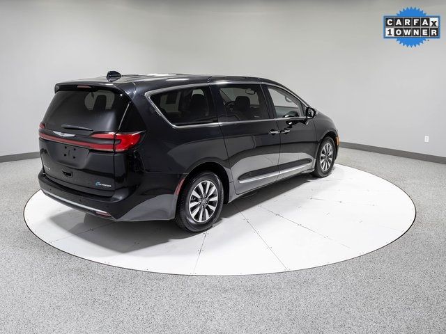 2023 Chrysler Pacifica Hybrid Limited