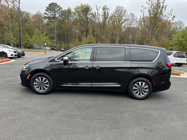 2023 Chrysler Pacifica Hybrid Limited