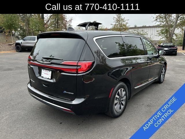 2023 Chrysler Pacifica Hybrid Limited