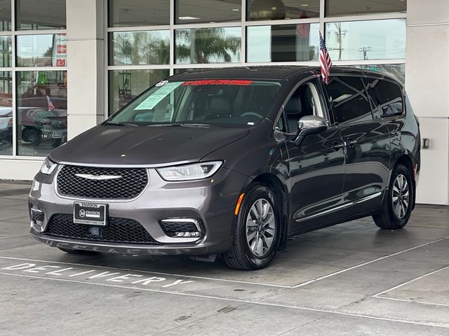 2023 Chrysler Pacifica Hybrid Limited