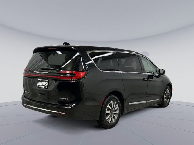 2023 Chrysler Pacifica Hybrid Limited