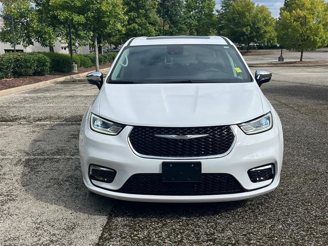 2023 Chrysler Pacifica Hybrid Limited