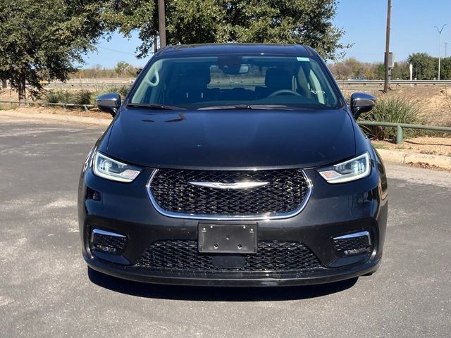 2023 Chrysler Pacifica Hybrid Limited