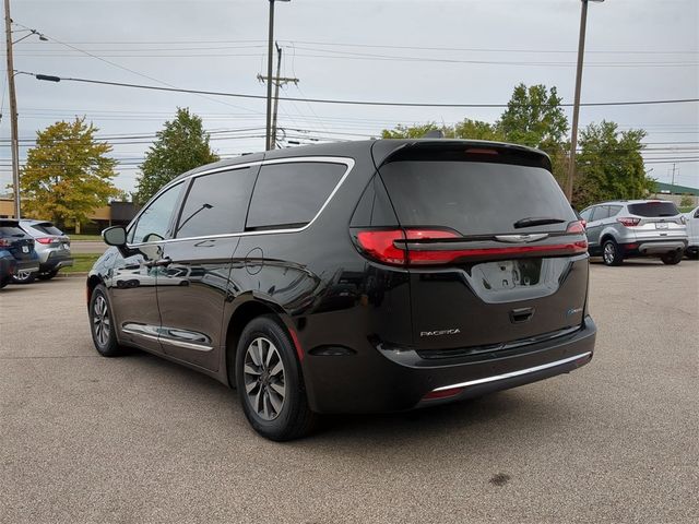 2023 Chrysler Pacifica Hybrid Limited