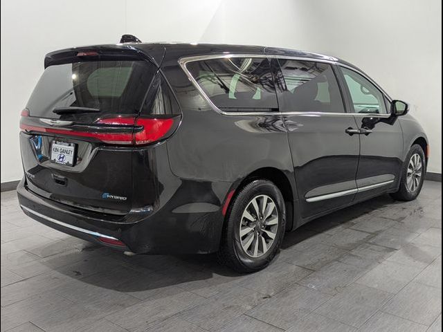 2023 Chrysler Pacifica Hybrid Limited