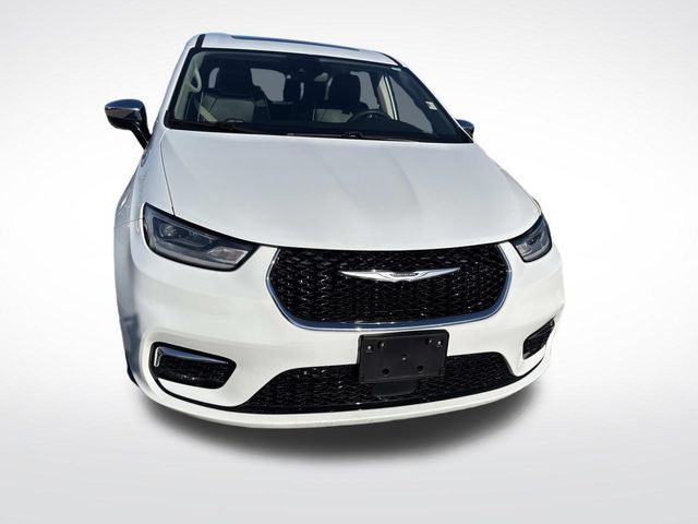 2023 Chrysler Pacifica Hybrid Limited