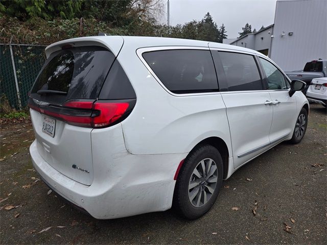 2023 Chrysler Pacifica Hybrid Limited